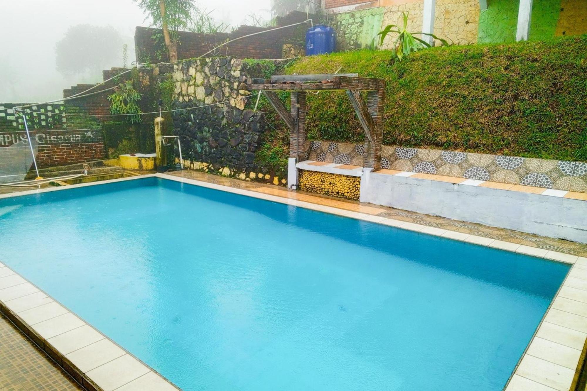 Villa Kampus Near Taman Safari Cisarua Puncak Redpartner โบกอร์ ภายนอก รูปภาพ