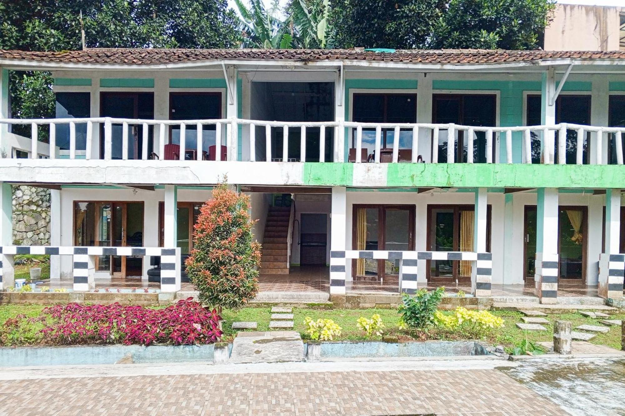 Villa Kampus Near Taman Safari Cisarua Puncak Redpartner โบกอร์ ภายนอก รูปภาพ