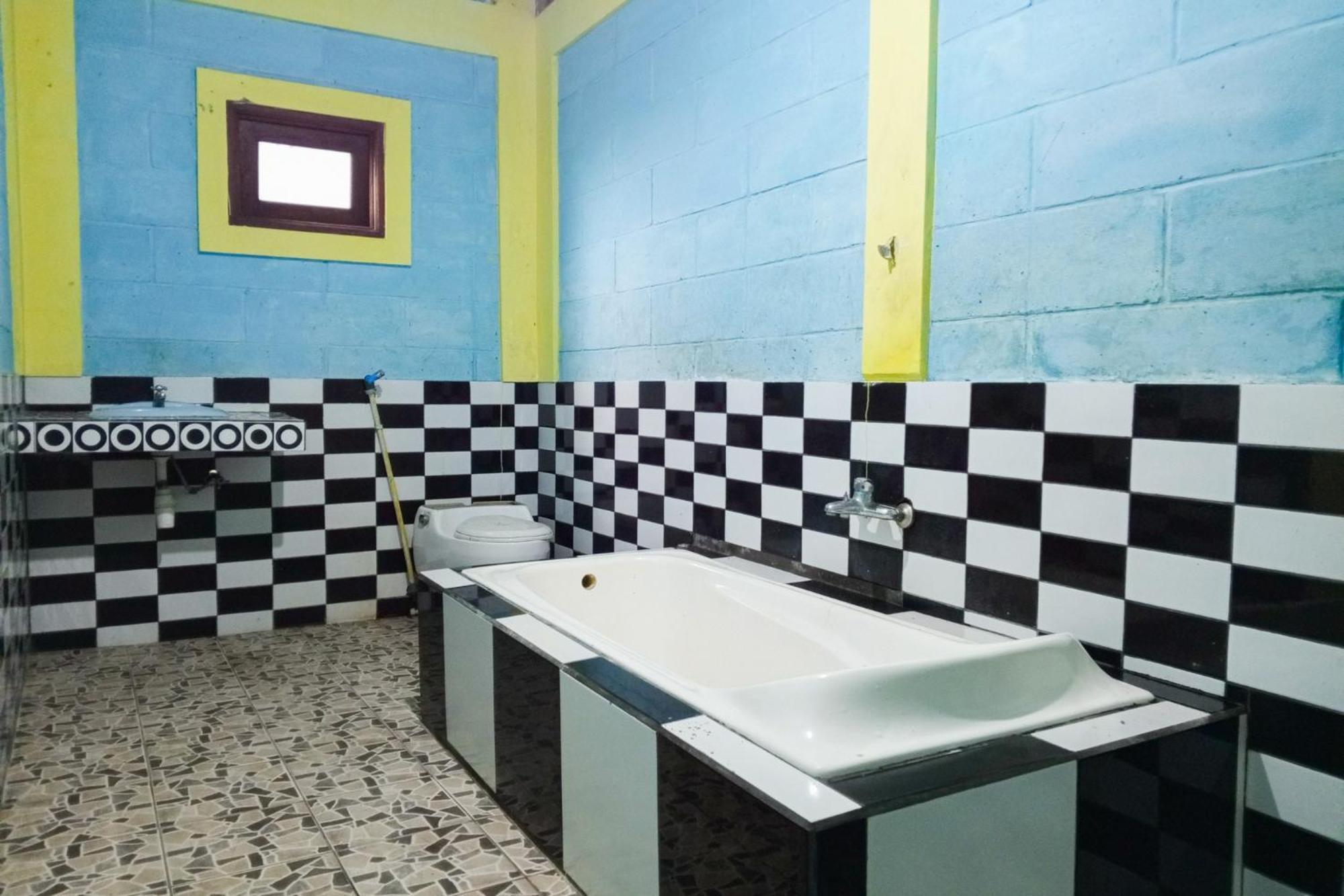 Villa Kampus Near Taman Safari Cisarua Puncak Redpartner โบกอร์ ภายนอก รูปภาพ