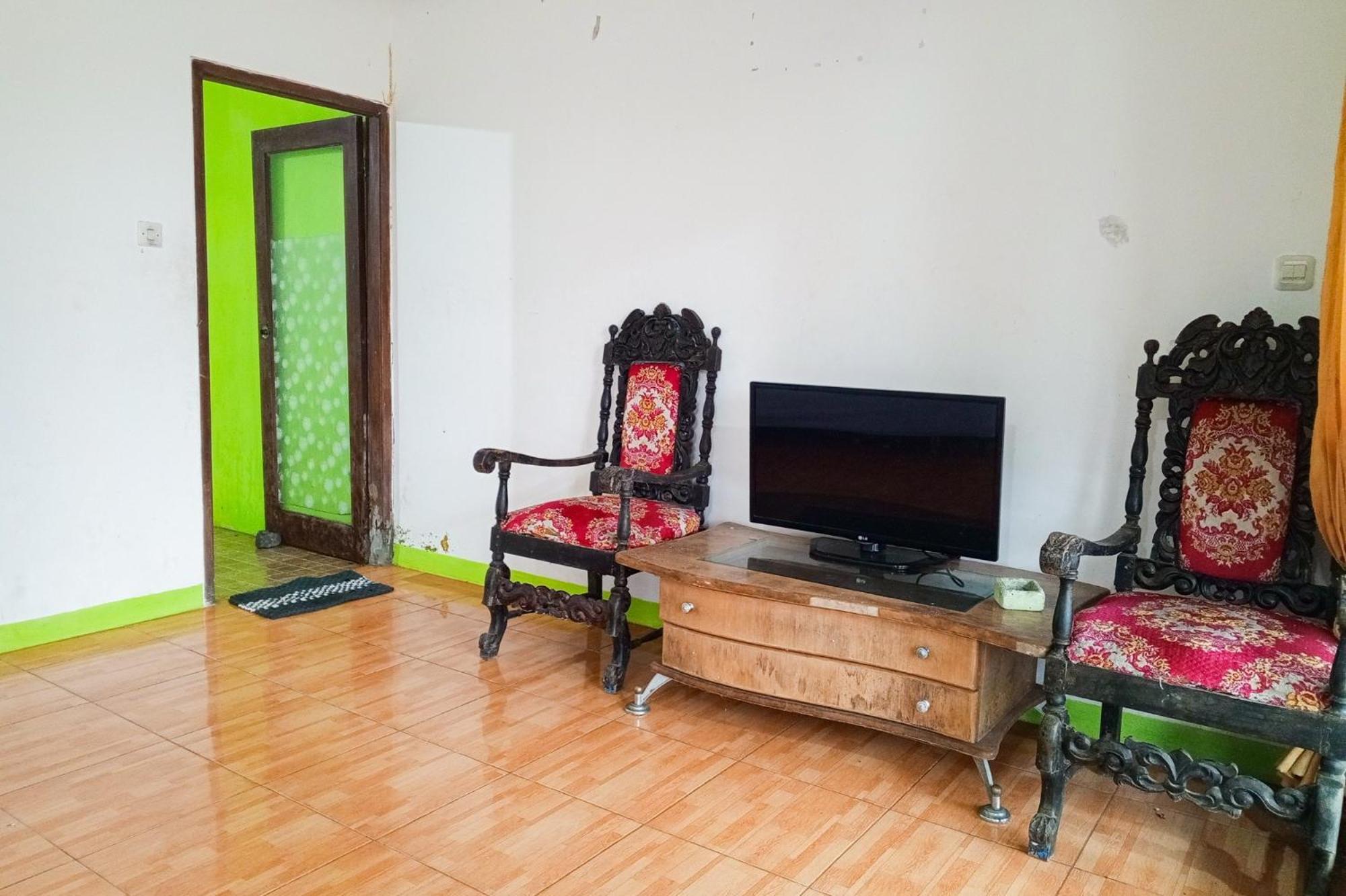 Villa Kampus Near Taman Safari Cisarua Puncak Redpartner โบกอร์ ภายนอก รูปภาพ